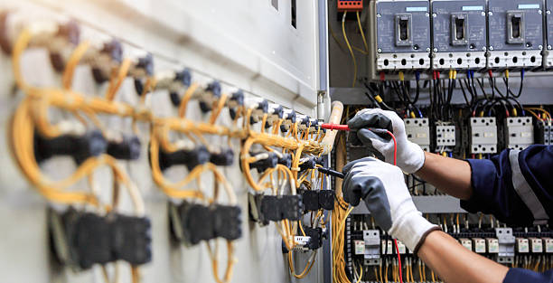 Professional Electrician technician working in Iowa Colony, TX